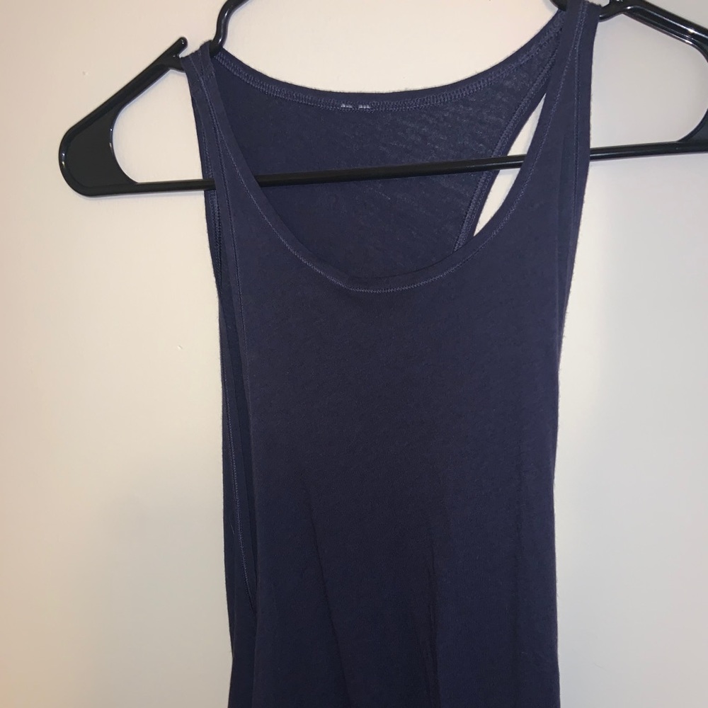 Lululemon muscle tank